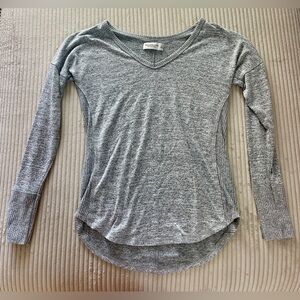 Soft A&F Cozy Long Sleeve V Neck Heather Grey Shirt